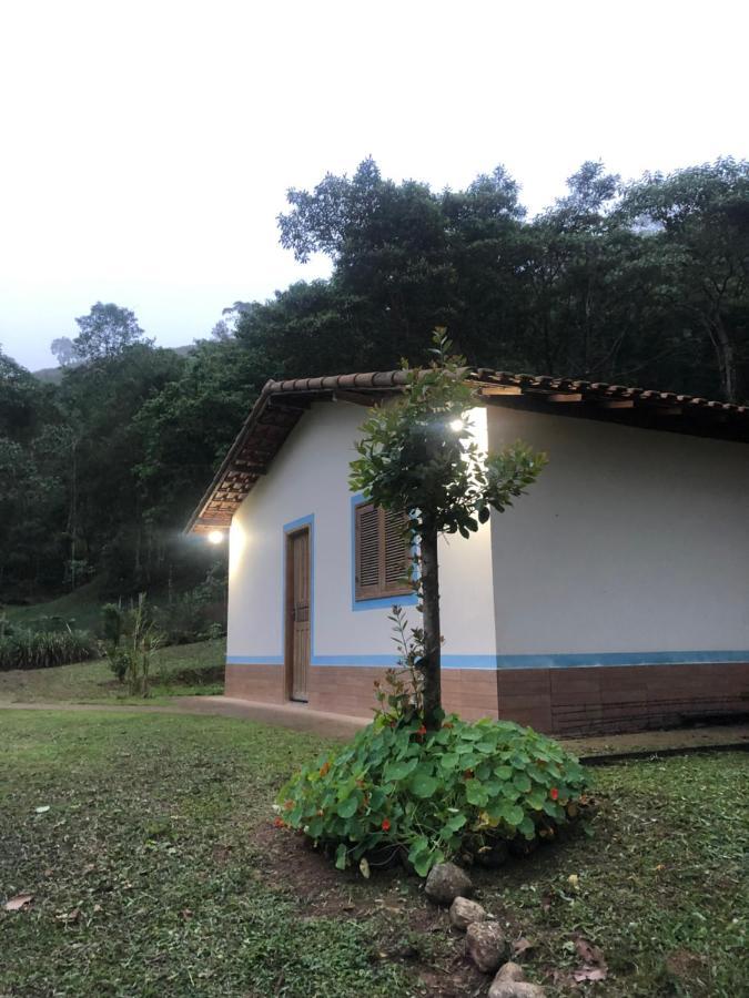 Pousada Camping E Restaurante Vila Dos Arcanjos بوكاينا دي ميناس المظهر الخارجي الصورة